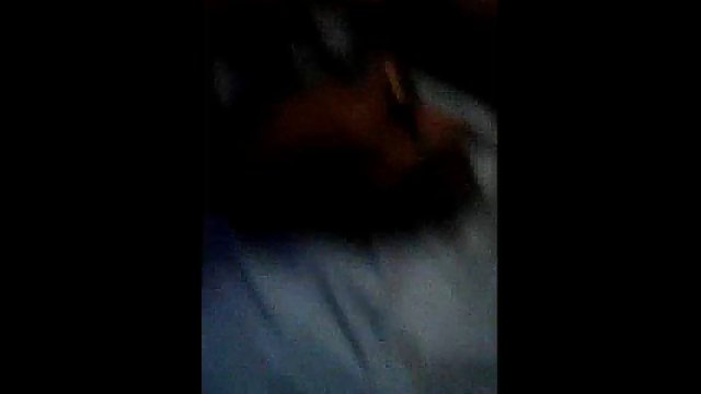 نر پوست تیره الاغ دختر روس فیلم سکسی داغ جدید را روی آلت تناسلی خود کاشت
