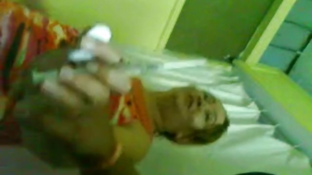 رابطه جنسی با یک دختر در دانلود فیلم سکسی داغ جوراب ساق بلند