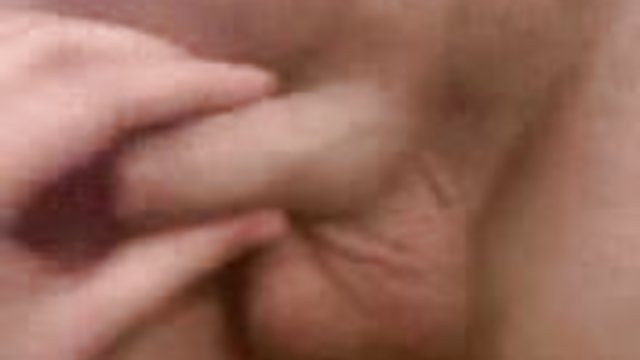 شوهر پس از یک سفر کاری ، معشوقه خود را فیلم سکسی خیلی داغ گول می زند